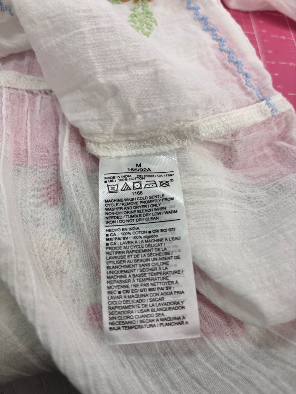 Old Navy Blouse Women M White Floral Peplum Boho Embroidered Gauze Sheer Peasant - Picture 6 of 9